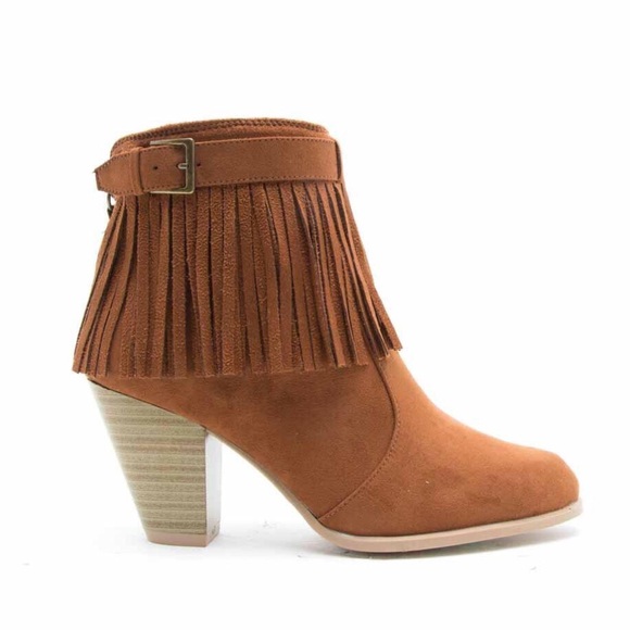 Qupid Shoes - ✨SALE✨ NWT Fringe Bootie